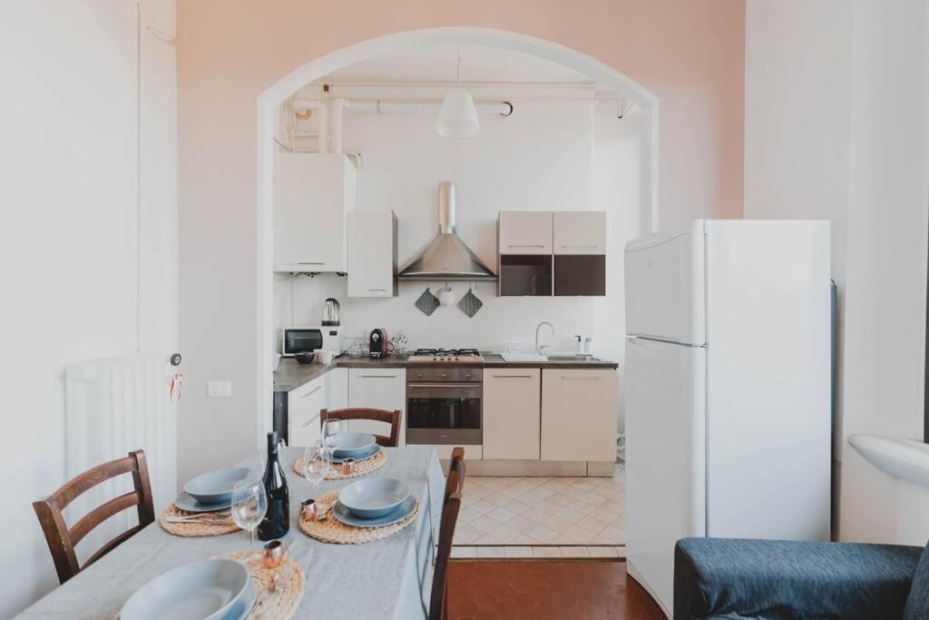 Duomo - City Center Appartamento Elegante Con Suite Ravenna Ngoại thất bức ảnh